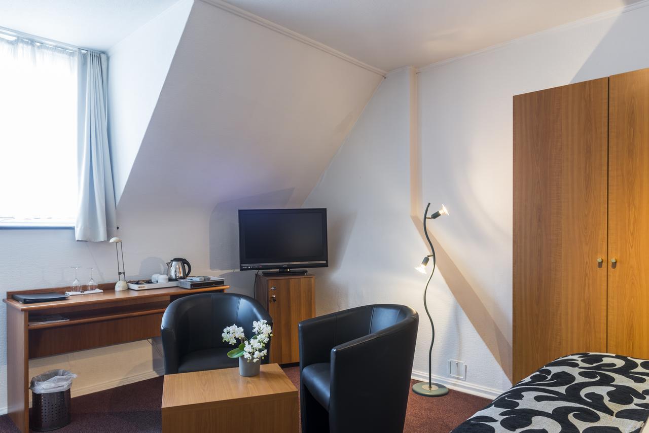 Hostellerie Lou Pahou Ronse Luaran gambar